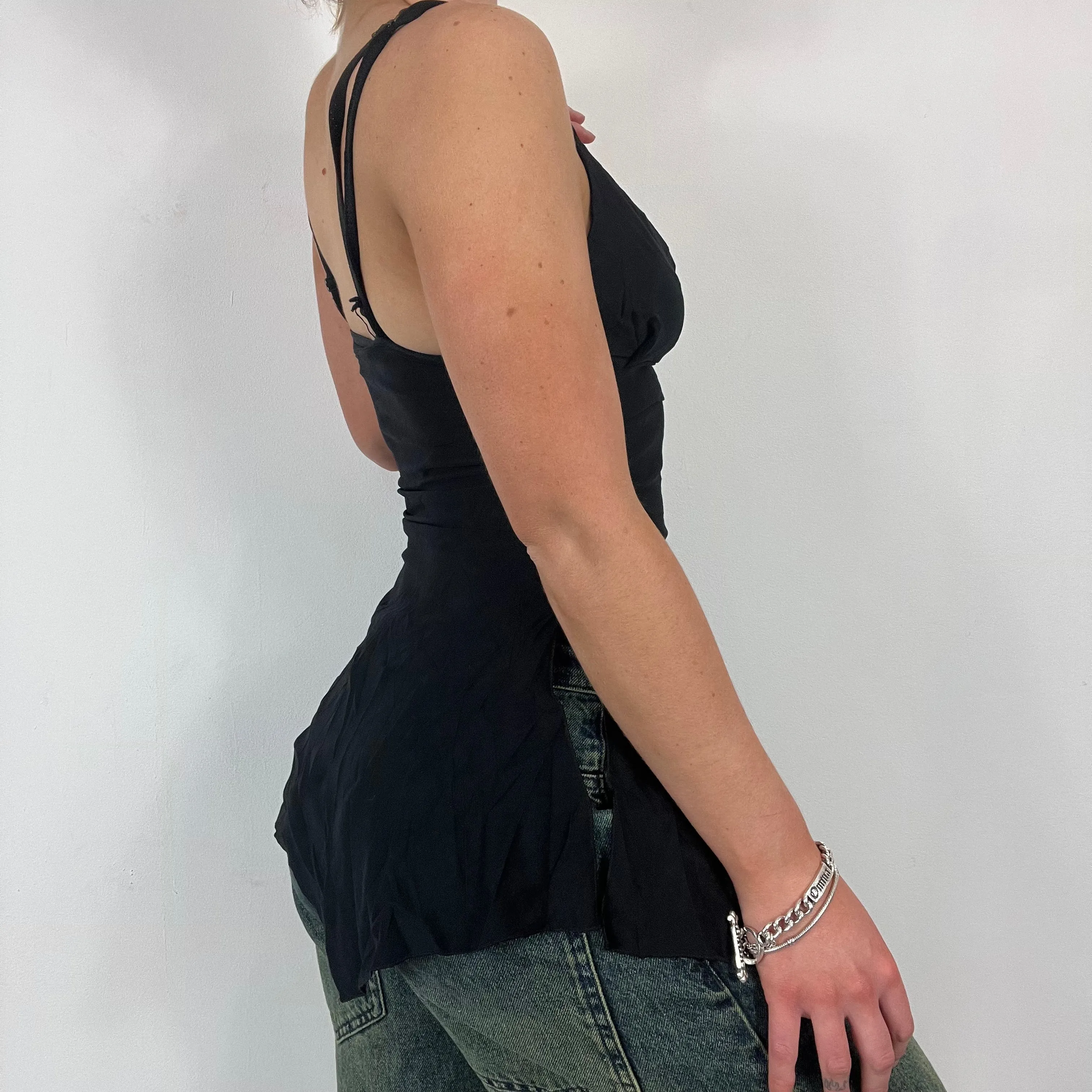 90s buckle detail asymmetrical hem cami top - Size S/M