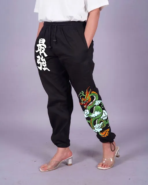 Lavish Comfort: Snacky Dragon's Black Cargo Pants for Ladies