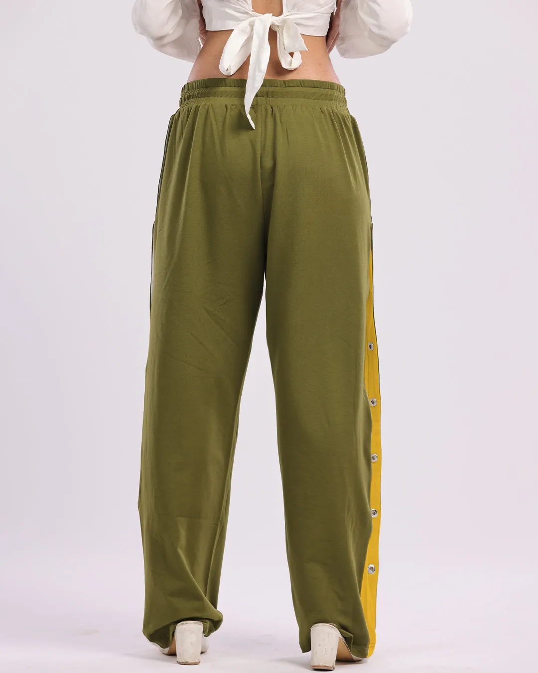 Trendy Cargo Trousers for Women - Cheesy Olive Snap Button Style